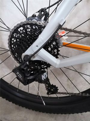 2024 26" 27.5" 남성 알루미늄 합금 프레임 앞식 서스펜션 포크 성인 11 속 MTB 산악 자전거