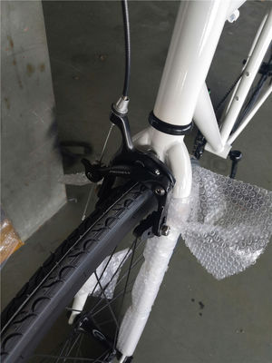 깔끔한 흰색 프레임 성인 700C 단속 자전거 고정 기어 자전거 오버 브레이크