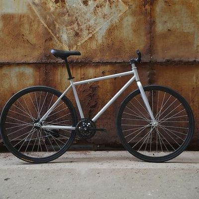 도로 2018 클래식 모델 GHBIKE 700c 고정 자전거 고정 기어 자전거 총 무게 13kg