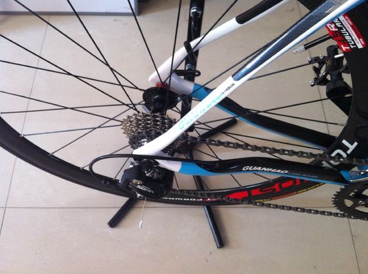 탄소섬유 700C 프레임 시마노 SORA-5700 18Speed 그룹 6KG 경주 도로 속도 자전거