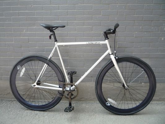 CE 승인 된 다채로운 고정 기어 자전거 타이어 700*23C/25C/28C KENDA 림 재료 알루미늄