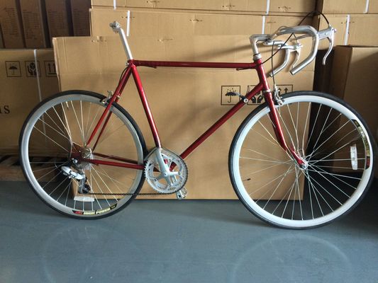 700C 도로 자전거 하이-텐 스틸 럭체드 프레임 시마노 14S 클래식 및 칼리퍼 브레이크