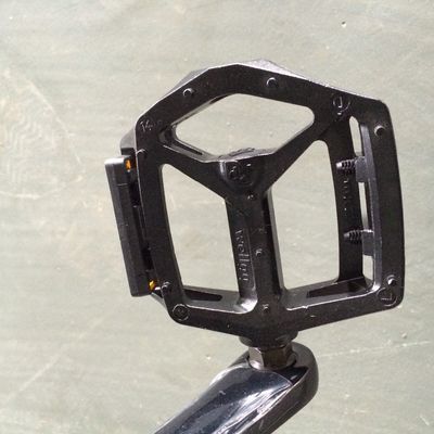 13kg 반짝이는 무게 700C 고정 기어 자전거를 위한 고정 기어 자전거 단속 도로 자전거