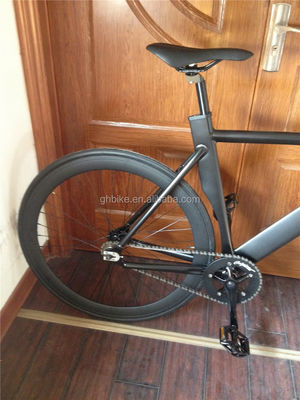 700c 블랙 알루미늄 프레임 고정 자전거 듀얼 V 브레이크 고정 기어 남자 트랙 자전거