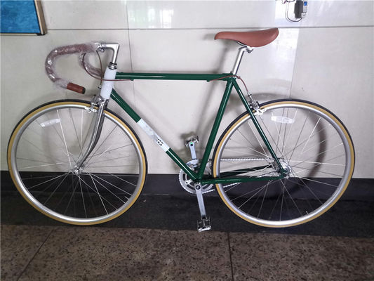 스타일로 타자 스틸 포크와 켄다 700C 타이어